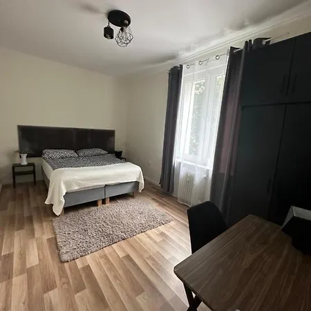 Apartmán Old Town Zelená Hora Exteriér fotografie